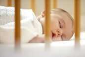 Aluslakana BabyGreen, muotoon ommeltu