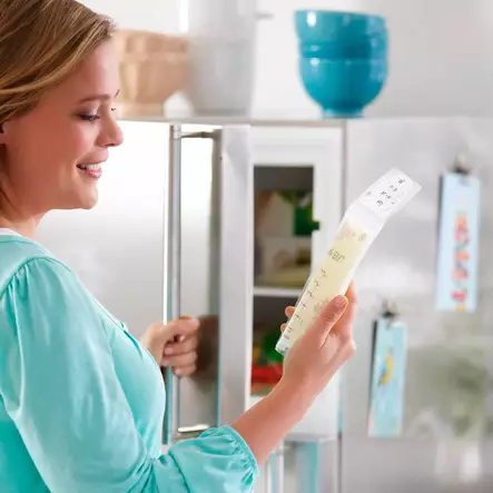 AVENT Maidonsäilytyspussit 50kpl 180ml, sopivat jääkaapi- että pakastuskäyttöön. - Tuttipullot ja pullotutit - 03760350 - 2