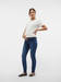 Mamalicious Houston =C3=A4itiysfarkut Medium Blue Denim ovat joustavat=
 ja pehme=C3=A4t farkut. - Äitiyshousut ja legginsit - 20020040 - 6