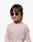 Lasten aurinkolasit IZIPIZI Child #E Pink lapsella. - Lasten aurinkolasit - KDS2413401X00 - 2