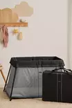 BabyBjörn Light matkasänky Travel Cot Light Black, sisältää patjan ja säilytyskassin. - Matkasängyt - BB040280 - 4