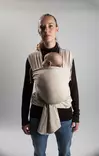 Najell Wrap kantoliina, esisidottu Powder Beige, vapauttaa kädet muihin askareisiin. - Kantoliinat - N3181980 - 4