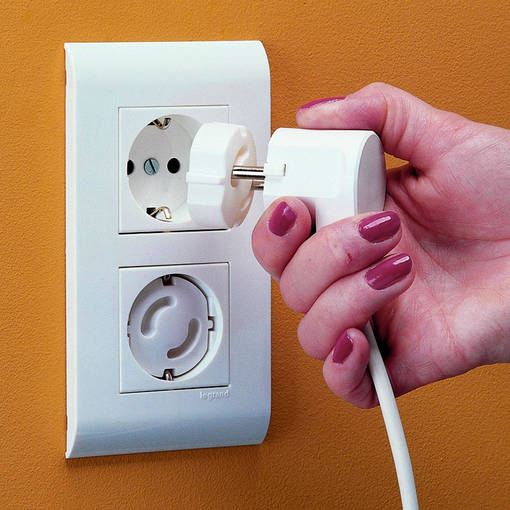 Clippasafe pistorasiansuoja 6 kpl tulppamalli. - Turvaportit ja turvatuotteet - 5015876020910 - 1