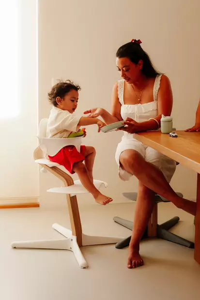 Stokke Nomi Oak/White tuoli Baby Setilla. - Stokke Nomi syöttötuolit - 626601stSTA4in1 - 2