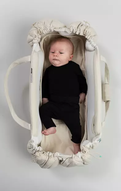 Najell SleepCarrier X kosteussuoja Soft Beige, suojaa kantokassin kosteudelta ja lialta. - Vaunukopat ja kantokassit - N15611401 - 2