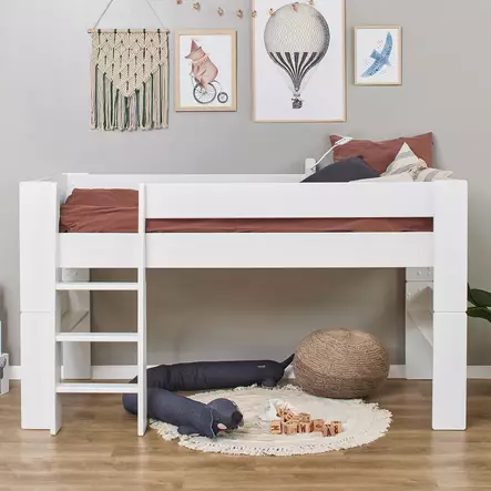 Hoppekids Pure Puolikorkea sänky, White lastenhuoneessa - Sängyt - SFK-A4-1 - 2