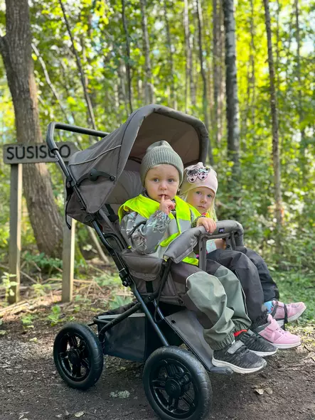 Kaksosrattaat Ora Tupla-Malla Harmaa, kahdelle lapselle. - Sisarusrattaat - 870111 - 2