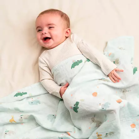 Kapaloliina Done By Deer Celebration Blue vauvan peittona - Harsoliinat - 3163102 - 2