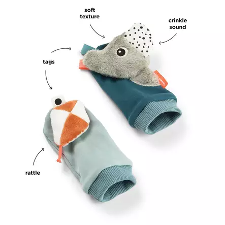 Done By Deer helistinsukat playground blue ominaisuudet - Helistimet, tarttumislelut ja pallot - 4063162 - 2