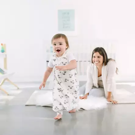 Unipussi Ergobaby On the Move muuntuu unipussista unihaalariksi. - Unipussit - SLBMDELPH2 - 2