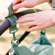 Done by Deer Stroller bag laukku Green, helppo tarrakiinnitys laukkukoukuilla. - Hoitolaukut ja organizerit - 7043883 - 7