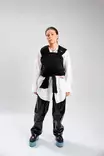 Najell Wrap kantoliina Charcoal Black edestä. - Kantoreput - N011013 - 4