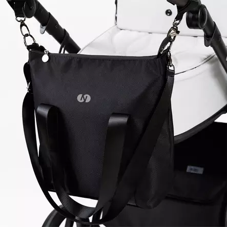 Tinynord hoitolaukku Caviar Black, tyylikäs ja käytännöllinen laukku vauvan hoitotarvikkeille. - Hoitolaukut ja organizerit - 298915 - 2