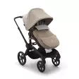 Bugaboo Footmuff l=C3=A4mp=C3=B6pussi Dune Taupe rattaissa. - Lämpöpussit rattaisiin - S003114015 - 2