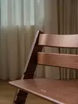Stokke Tripp Trapp Oak sy=C3=B6tt=C3=B6tuoli Warm Brown on kest=C3=A4v=
=C3=A4=C3=A4 tammipuuta. - Syöttötuolit - 495206 - 3