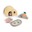 Done By Deer Tiny Farm Playset Pigee Colour Mix 6-osaa. - Puulelut - 4654027 - 3