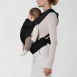 Cybex Coya Boucle kantoreppu Smoky Black lapsella kasvot eteen päin. - Kantoreput - 525000787 - 3