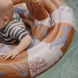 Little Dutch Babyfloat Ocean World lapsella vedessä. - Kylpylelut - LD2016387 - 3