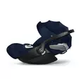 CYBEX Cloud T i-Size Fashion Edition Rebellious Luxury Denim Blue makuuasennossa. - Turvakaukalot 0-13kg - 525000539 - 3