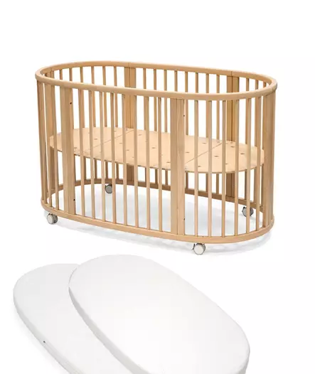 Stokke Sleepi V3 pinnasänky Natural ja patja sekä muotolakana. - Stokke Sleepi tuotteet - 591401bund - 1