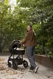 Britax Venna vaunut Chocolate, kulkee pehmeästi eri maastoissa. -  -  - 13