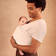 Kantoliina Ergobaby Aura Soft Grey Mesh vauvan kanssa. - Kantoliinat - WLASMSFTGRY - 4